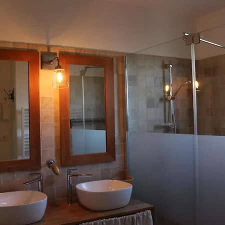 Holiday home Chez Elles En Provence