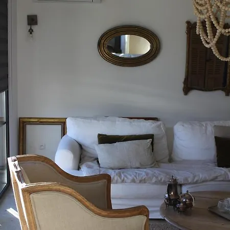 Chez Elles En Provence Holiday home *